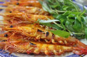 Giật mình với sự thật: Bé bị viêm phế quản có được ăn tôm không?